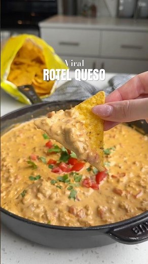 Viral Rotel queso 🧀 (save for the big game!)
