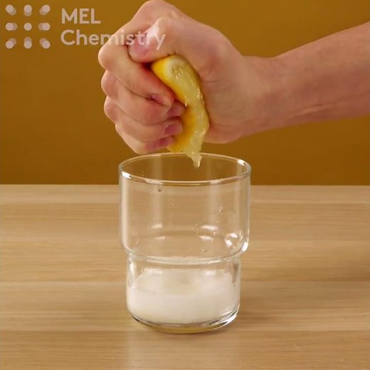 How to make a fizzy drink at home in 30 seconds (DIY Experiment)