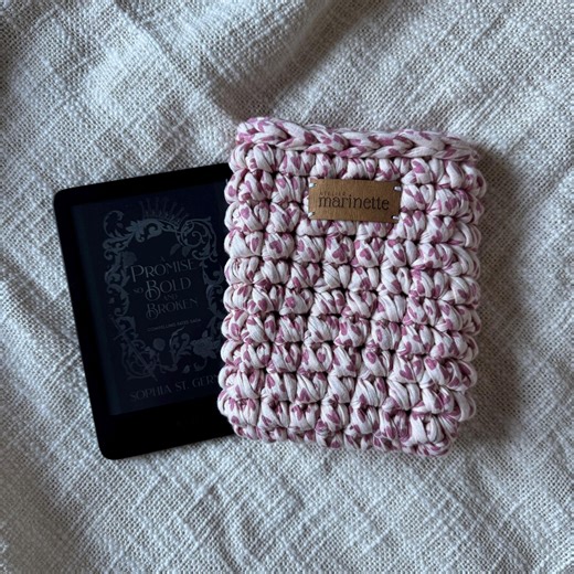 Housse liseuse 6" Kindle/Kobo en crochet artisanal - Modèle Lothe