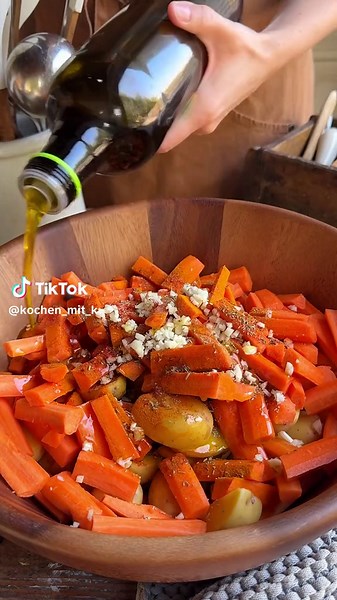 Leckeres Ofengemüse mit Dip: Einfaches Rezept von Kochen mit Klaus