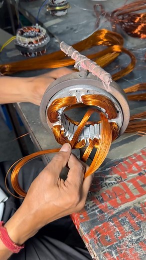 YOUR BROWN ASMR on Instagram: "Table fan making🙌 Follow @yourbrownasmr for more. #asmrsatisfying #asmrcrush #asmrrelaxation"