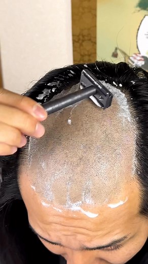 710K views · 9.6K reactions | Clock it #ASMR #SAMURAI #shavingtime #侍 #razor | Gockeysamurai-naotosohma | Facebook