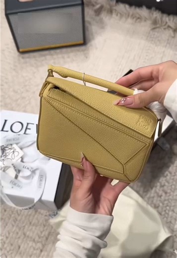 Trendy Handbags and Fashion Bags You Need to Know