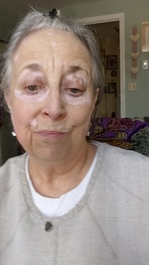 Maybelline Corrector and Concealer Application for Over 60s vs. Under 30s