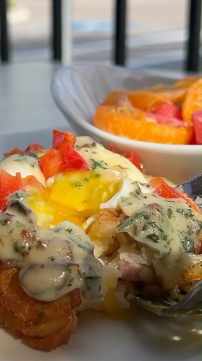 70 reactions · 11 shares | A moment for our Hash Brown Benedict 襤 Ham and cheese stuffed crispy hash brown croquettes, topped with poached eggs, mushroom herbed hollandaise and red peppers. Yes, please. #AnotherBrokenEggCafe . . . . #HashbrownBenedict #Brunch #Foodie #breakfastideas #recipe #eggsbenedict | Another Broken Egg Cafe | Facebook