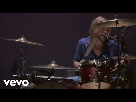 Foo Fighters - Ain't It The Life (from Skin And Bones, Live in Hollywood, 2006)