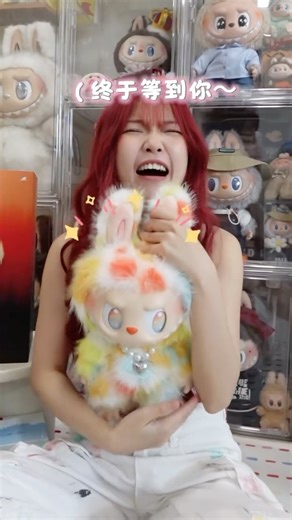 🐟炸鱼Cayee loh 🐟 | 我怎么可能会放掉任何一只labubu 我的神奇宝贝！！！ 爱疯了！实物比照片更好看呀😭🤍🩵💙🩷❤️ @popmartmy #popmart #labubu开箱 | Instagram