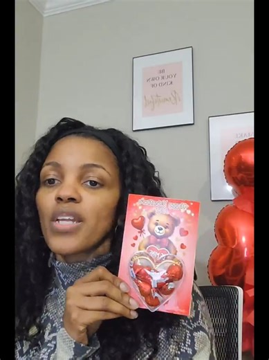 This class was soooo good 😩💘 And now I’m over here asking… why weren’t you in it?! We talked Valentine’s Day ideas, money moves, and how to turn creativity into sales. If you missed it, don’t stress — the next FREE class is coming up. 👉🏽 Comment LOVE and I’ll make sure you’re on the list. #tiktoklive #livehighlights