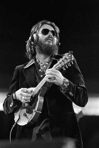 Dash Crofts, Singer-Guitarist in Soft-Rock Duo Seals and Crofts, Dies at 85