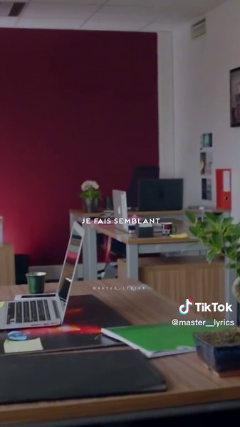 Soprano - Roule Parole (Lyrics Video)