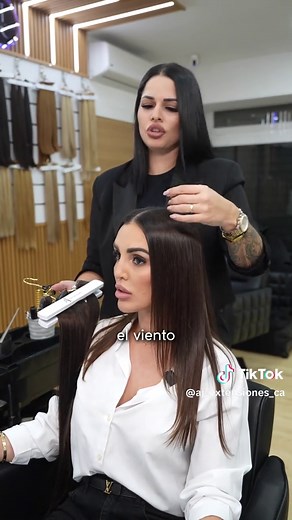 Extensiones de cabello invisibles y voluminosas en AJ Extensiones