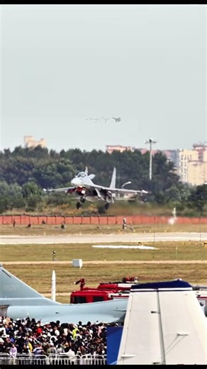 炸弹卡车歼16！ http://xhslink.com/o/2DFxi3cy3Of Copy and open Xiaohongshu to view the full post！