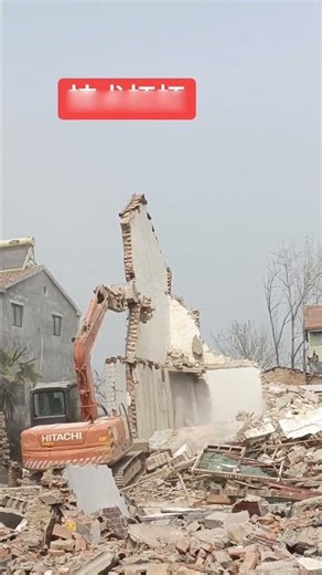 This JCB driver proved the homeowner wrong ।#shorts