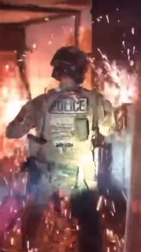 OFO Special Response Team on Instagram: "Let’s Go….Breacher Up! . #ofoproud🇺🇸 #specialoperations #police #specops #lawenforcementofficer #veteran #bordersecurity #srt #nationallawenforcementday"