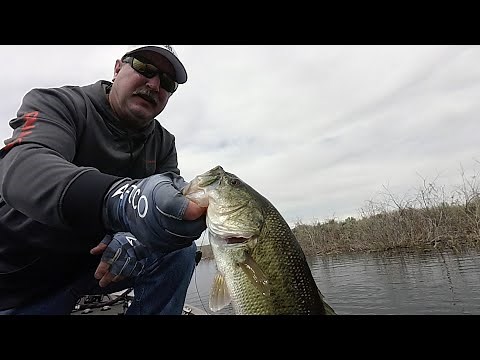 Finding and Catching More Pre-Spawn Bass | Bass Fishing
