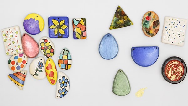 How to Use Eco-Resin as a Finish for Crafts