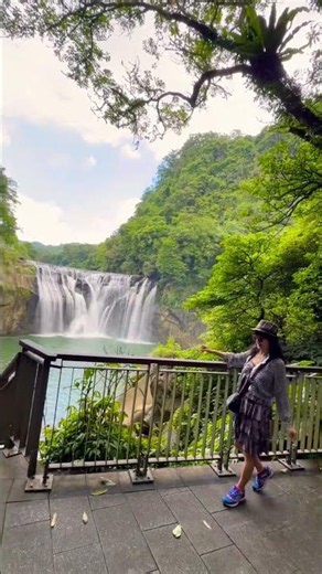 羅蘭之旅#平溪眼鏡洞#十分瀑布