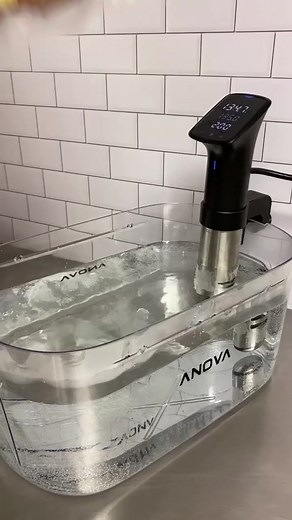 Anova Precision® Cooker Pro Vacuum Sealer Pro @dartagnanfoods = the ultimate veal chops . When time allows, D’artagnan’s test kitchen likes to sear their cuts first, then cool them, sous vide them, and sear them again. They do the initial sear to allow the flavors produced from the Maillard reaction (caramelization) to mingle with the meat when it’s slow cooking during the sous vide process. The flavor and tenderness are worth the wait! How they did it 👇 - Start with @dartagnanfoods 14 oz bone-