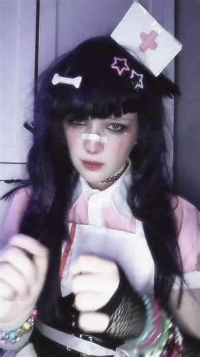 Mikan Tsumiki cosplay!!! 🩹💜 @oliv.cosp HELPED ME WITH THIS WIG THANKS POOKIE #fyp #danganronpa2 #danganronpagoodbyedespair #mikantsumiki #mikancosplay