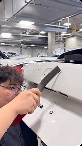 Teaching the young lads the flip and dolly technique, love when you have good access from behind the panel, it’s a great way to get out them low areas with no damage to the back of the panel. Good man big con @cnrmcgn • #bodyshoplife #luxurycarrepair #autobody #bodyshop #panelbeater #collision #collisioncenter #autobodyshop #autobodyrepair #collisionrepair | Luxury Car Repair
