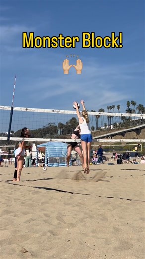 Monster Block! Elle Borski “Phone-booth’s” Her Opponent With a Huge Monster Block #beachvolleyball