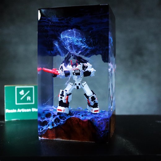 Custom Metroplex (G1) Resin Figure Night Light, Transformer Metroplex Figure Gift, Hot Transformer Figure Gift, Resin Art Decor, Resin Lamp - Etsy