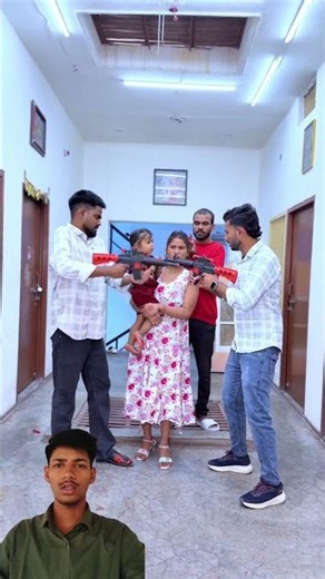 एक हाथ से ही गिरा दिया 😱😳"Building Wooden Log Cabin in Forest 🌲😘|Survival House Step by Step