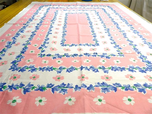 Vintage Callaway Tablecloth: Pink Floral Tablecloth - 49X64 - Etsy