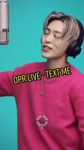 DPR LIVE performs “Text Me” (2017) on COLORS 📱 Follow @hiphopkr for daily Korean hiphop content #DPRLIVE #DPR #KPOP #KHIPHOP #KRNB #FYP #REELS #HIPHOPKR