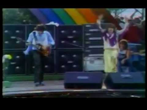 BLACK SABBATH - "Killing Yourself To Live" (Live Video)