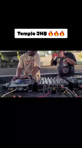 I'm grateful 🙏 Play Me House Sessions #SAMA28 #fyp #vir #southafrica #house #Salitech #YourDJ