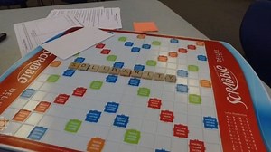 Intergenerational Scrabble: Level 2 | CBC Learning English