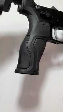 Parts Up Close! I gave up my BCM grip for a Fab Defense Gradus grip