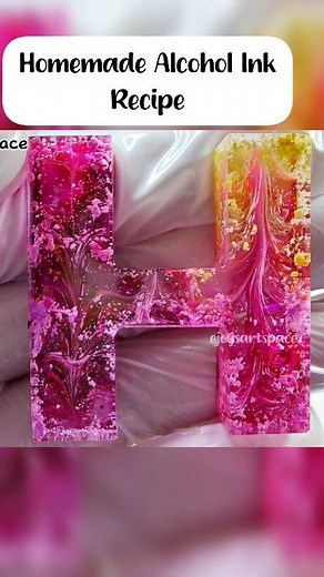 212K views · 1.6K reactions | Here's an easy Alcohol Ink DIY  happy crafting 﫰勺 #resinsmallbusiness #resinwithme #resinforbeginners #resintips #resinhacks #resintechniques #fblifestyle #fbreelsfypシ゚viralシ | Ejoy's Art Space | Facebook