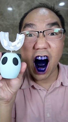 ‪@DentalDigest‬ 🟣Guys, I'm beggin', beggin' you to Brush 2x a day & Floss every night! 🥰