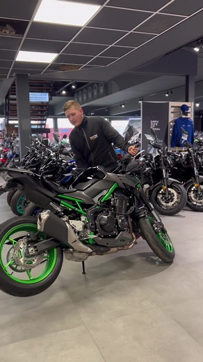 Just like that #bikelife #kawasaki #kawasakiz900 #bike #yamaha #motorcycle #amsterdam #suzuki #netherlands #honda #cycling #superbike #biker #motorsport #instabike #ducati #ktm #bikersofinstagram #motogp #holland #racing #wheelie #instamotogallery #motors #travel #race #sportbike #bmw #dutch #supersport