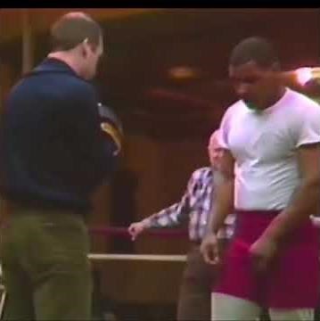 Mike Tyson - Head Movement Drills