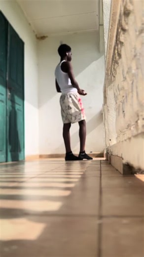 Bolo danse GABONAISE 🇬🇦🔥. Je suis pas boloman appréciez seulement famille ❤️🔥