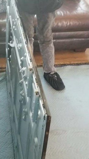 Samsung QLED Screen Replacement