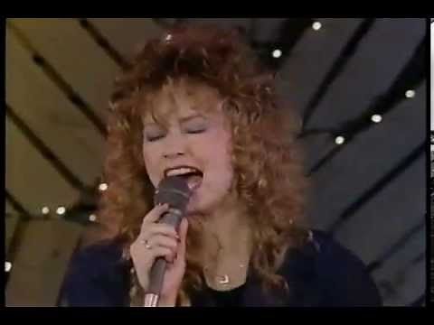 Darlene Wiebe - Silver Threads and Golden Needles - No. 1 West - 1988