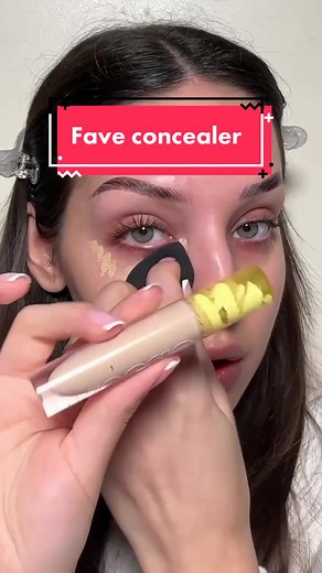 The Best Natural Concealer for Fresh and Hydrated Under Eyes
