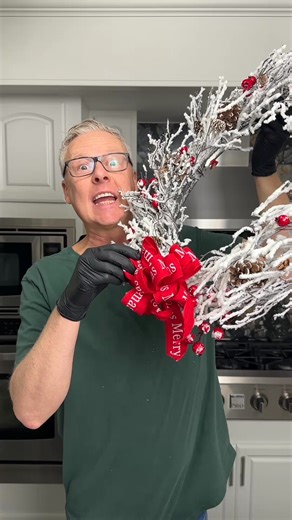 Recycling your decorations for all Winter This is an easy way to repurpose your holiday decorations into an elegant DIY winter centerpiece for the home in a few simple steps. | The Gooch