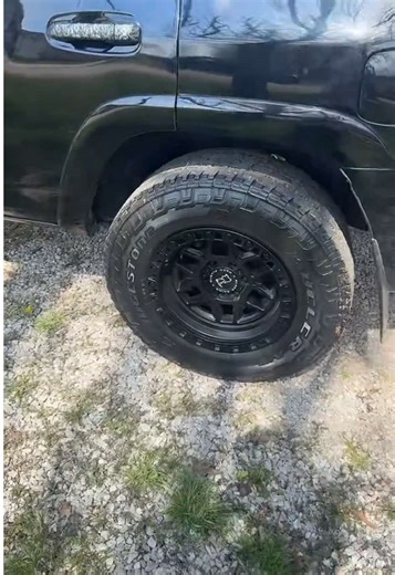 Need Ideas wanting to turn this into a original cool build! #5thgen #4runner #4runnerlifestyle #4runnermafia #4runnerlife