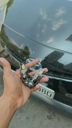 Totota Prius 30 modified. • LED headlights • Weather strips • Widnow trim • Door handle covers •Fuel tank cover •Side mirror covers #priusgang #priuslovers❤️👑 #prius #priuslife #prius #srilankan_tik_tok🇱🇰 #viralvideo #trending #trendingsong #trendingvideo #priuslife #toyota #caraccessories #lanka #ledlights