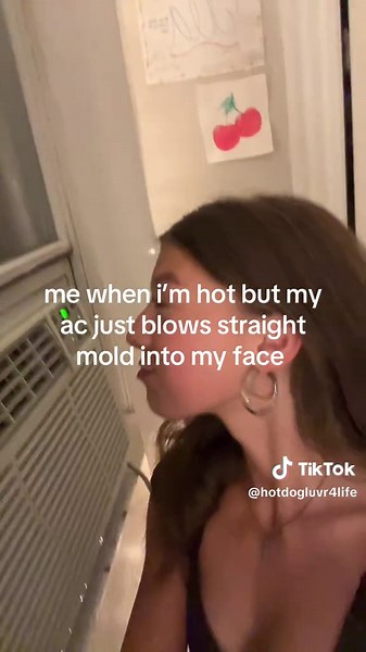 cherrylemons (@hotdogluvr4life)’s video of ac