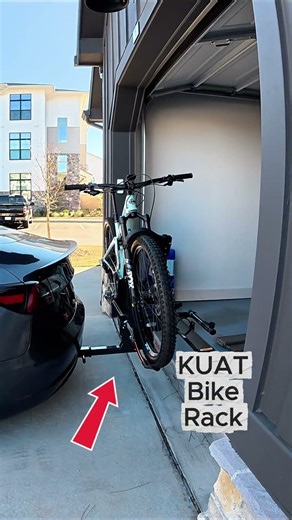 You’d Never Know This Tesla Has a Hitch 👀