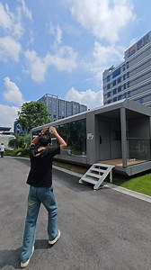 ¿Adivina cuánto cuesta esta cápsula casa? 💰🏡 #CasaCápsula #VidaInteligente #VidaMinimalista #CasaPequeña #ViviendaAsequible #ViviendaFuturista #VidaCompacta #CasaMóvil #CGCH #CGCHCasaCápsula | CGCH Contenedor