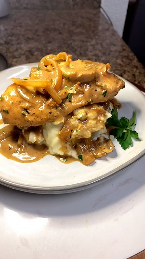 Ryan Pauly on Instagram: "Chicken Marsala recipe 🍗 🍄 This is one of those meals that tastes really expensive and complex but is so simple to make. Served mine over mashed potatoes. Recipe below 👇 Ingredients 3 chicken breasts sliced in half 2 cups flour seasoned with salt and pepper ( to coat chicken breast) Olive oil to shallow fry chicken in 12oz mushrooms sliced 1 large onion sliced 4 cloves garlic minced Sauce 3/4 cup Marsala wine dry version 1/2 cup @kettleandfire chicken bone broth boug
