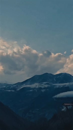 ‎🎬🎙کُلبه کُلِشک‎ | ‎محمدقربانی🎤کدآهنگ تلگرام👇 Cod:y157 https://t.me/+EwZkJ3LGq6ljMDg0 ✍️.هیچ‌کدوممون واقعاً نمی‌دونیم تا کی کنار همیم… یه لحظه، یه نگاه، یه...‎ | Instagram