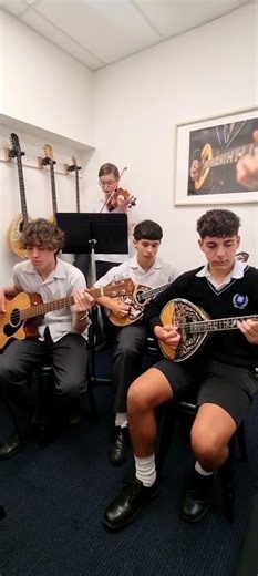 ​Το Γλέντι (Instrumental Cover) - Alphington Grammar School | Νίκος Οικονομίδης